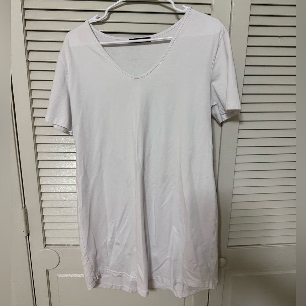 Women’s casual white dress
